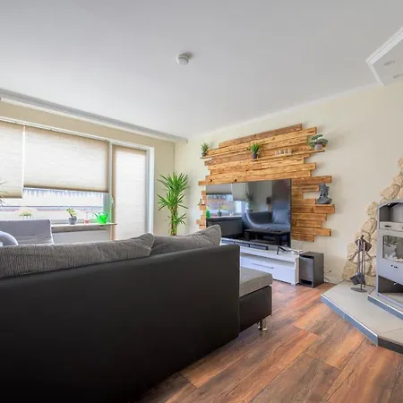 Anyroomdirect Private In Laatzen Near Exhibition Agency