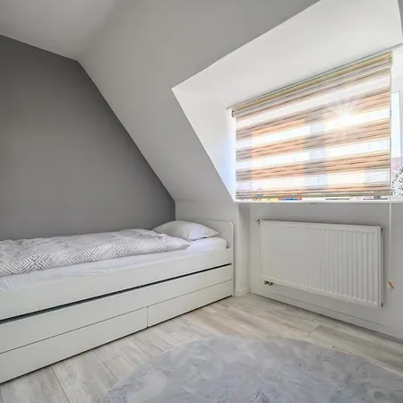 Anyroomdirect Private In Laatzen Near Exhibition Agency Hannover
