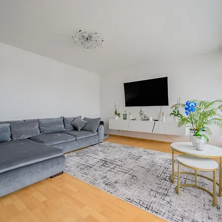 Appartamento Anyroomdirect Private In Laatzen Near Exhibition Agency