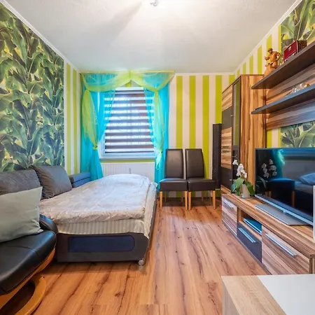 Anyroomdirect Private In Laatzen Near Exhibition Agency