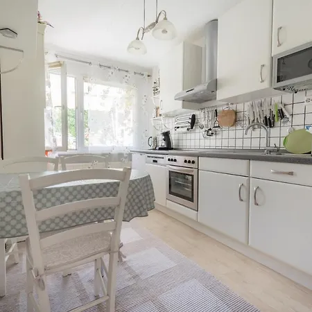 Anyroomdirect Private In Laatzen Near Exhibition Agency Hannover