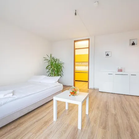 Anyroomdirect Private In Laatzen Near Exhibition Agency Apartment *